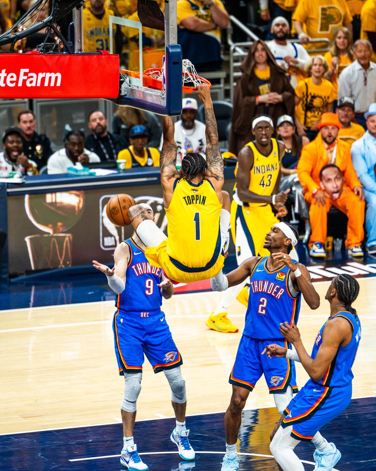 开云在线-关于集结日NBA总决赛传出新动向，上海海港战术微调，管理层表态——压力陡增，年轻球员得到机会的信息