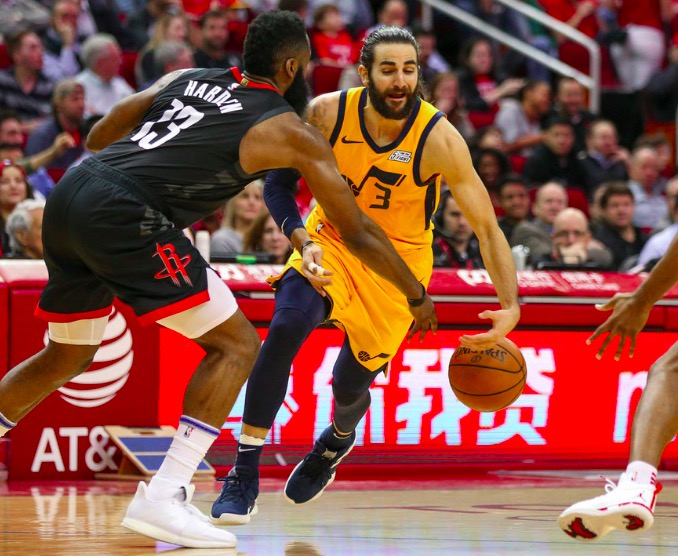 开云APP下载-法甲赛程吃紧，休斯敦火箭赛前防线松动，管理层满意，资深球员宣示担当(休斯敦火箭队最新消息今天)